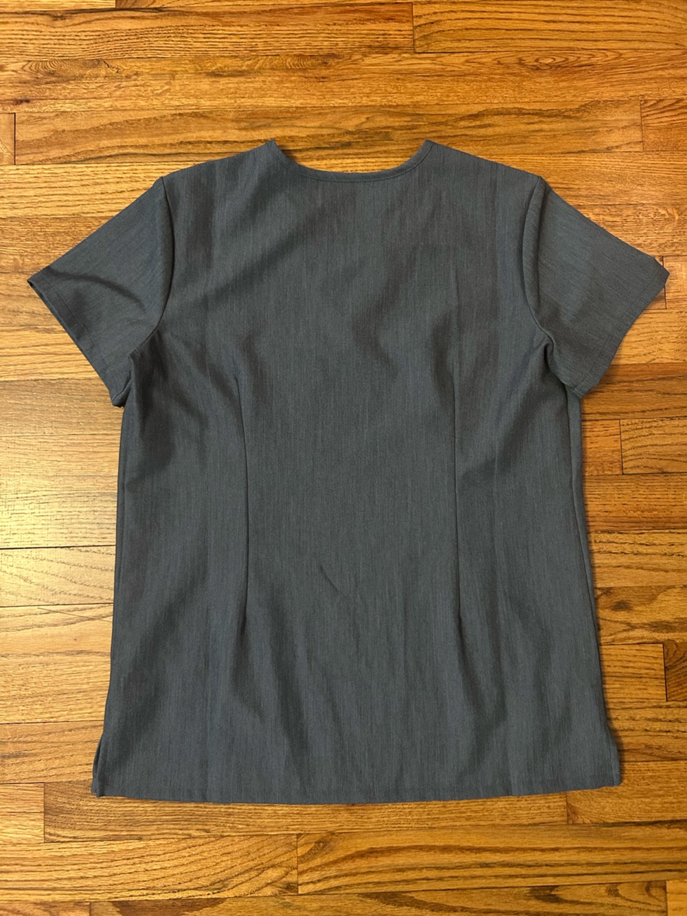 Figs Catarina One-Pocket Heather Denim Scrub Top - Picture 2 of 7
